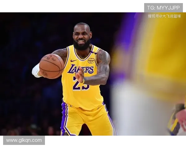 詹姆斯伤愈归来湖人迎战勇士 西部季后赛形势愈加紧张